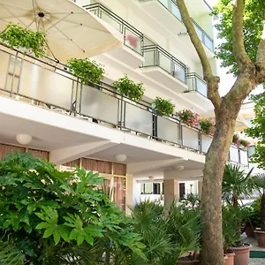 Bed & Breakfast Paris, Cesenatico